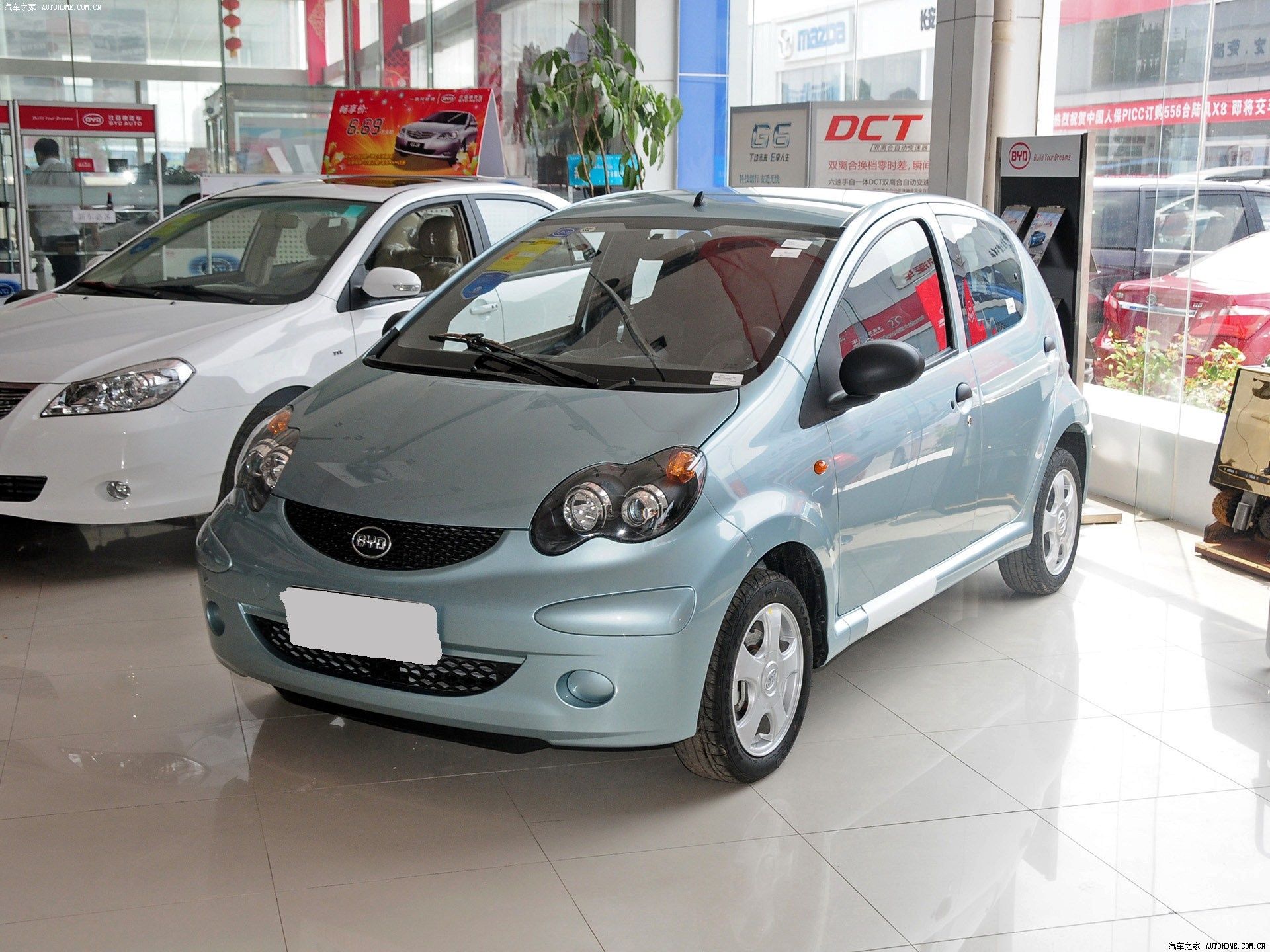 2013款 1.0L AMT 悦酷型