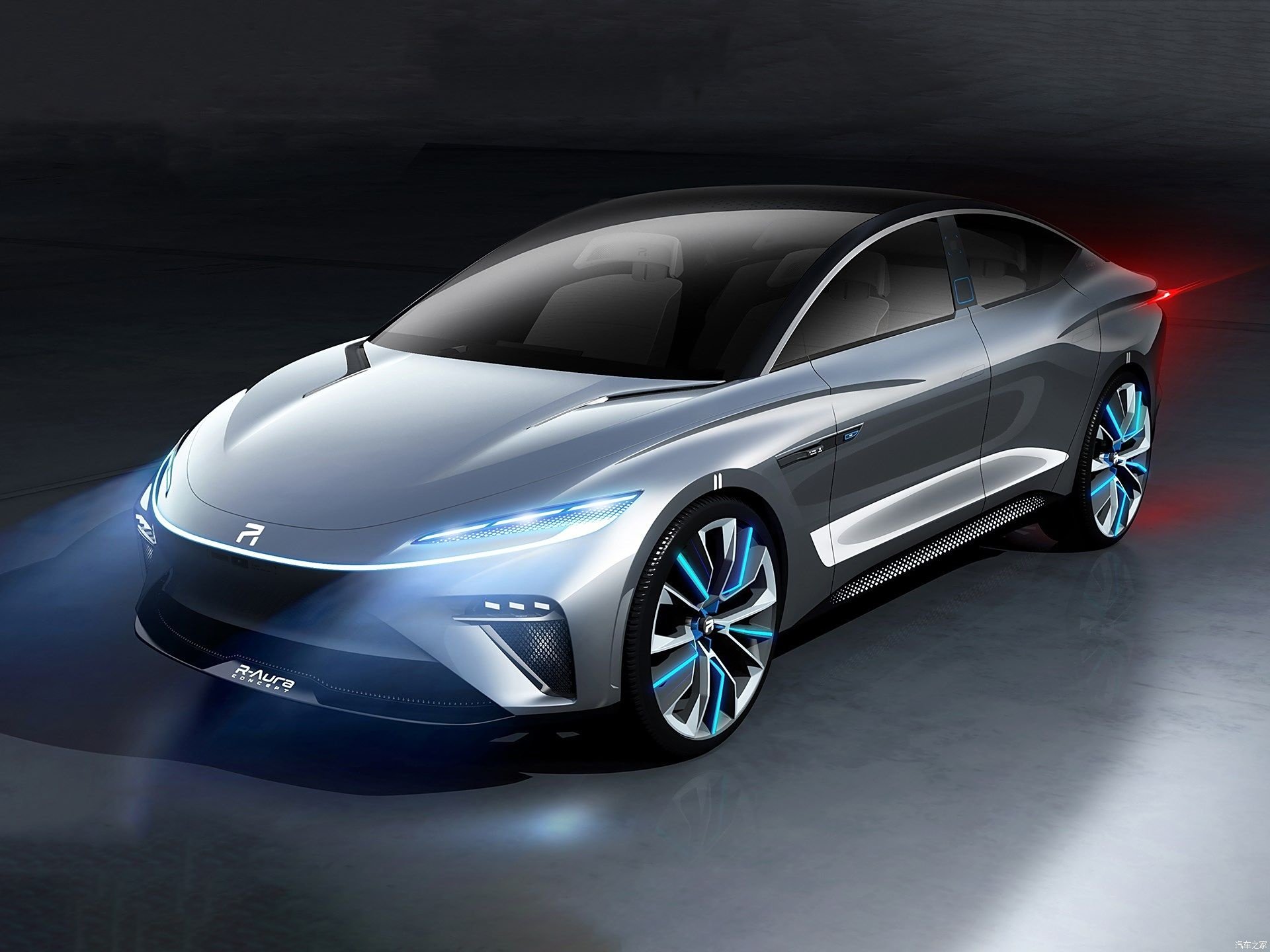 Rising Auto R-AURA
