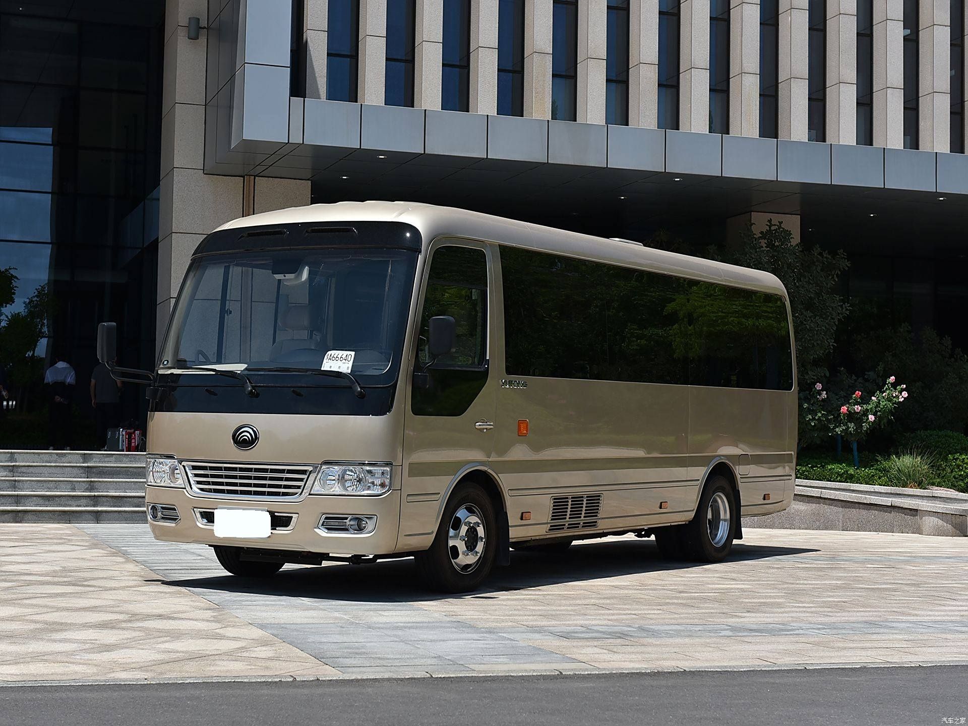 2024款 3.5T 汽油定制星宇版